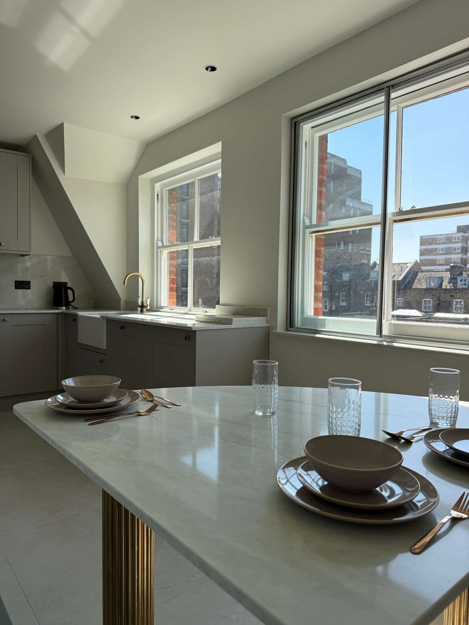 3 Bed Flat, Hamlet Gardens - Photo 14