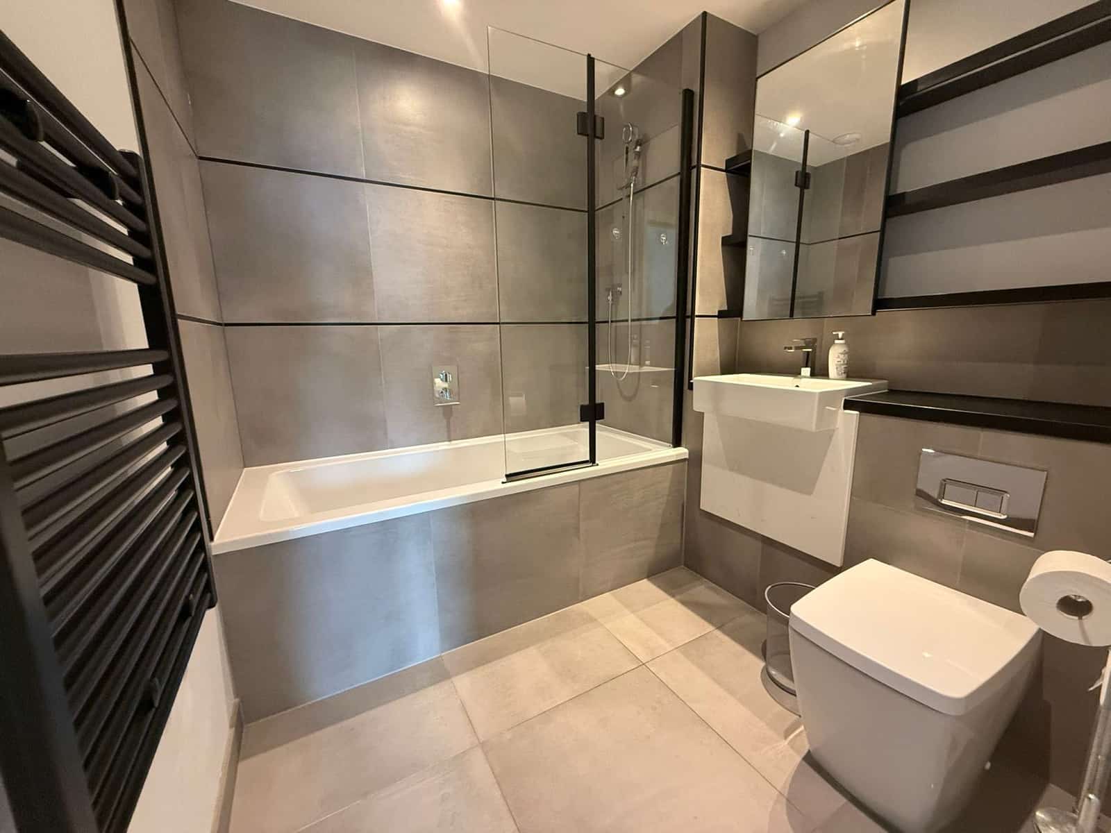 2 Bed Flat, Skyline Apartments - Photo 6