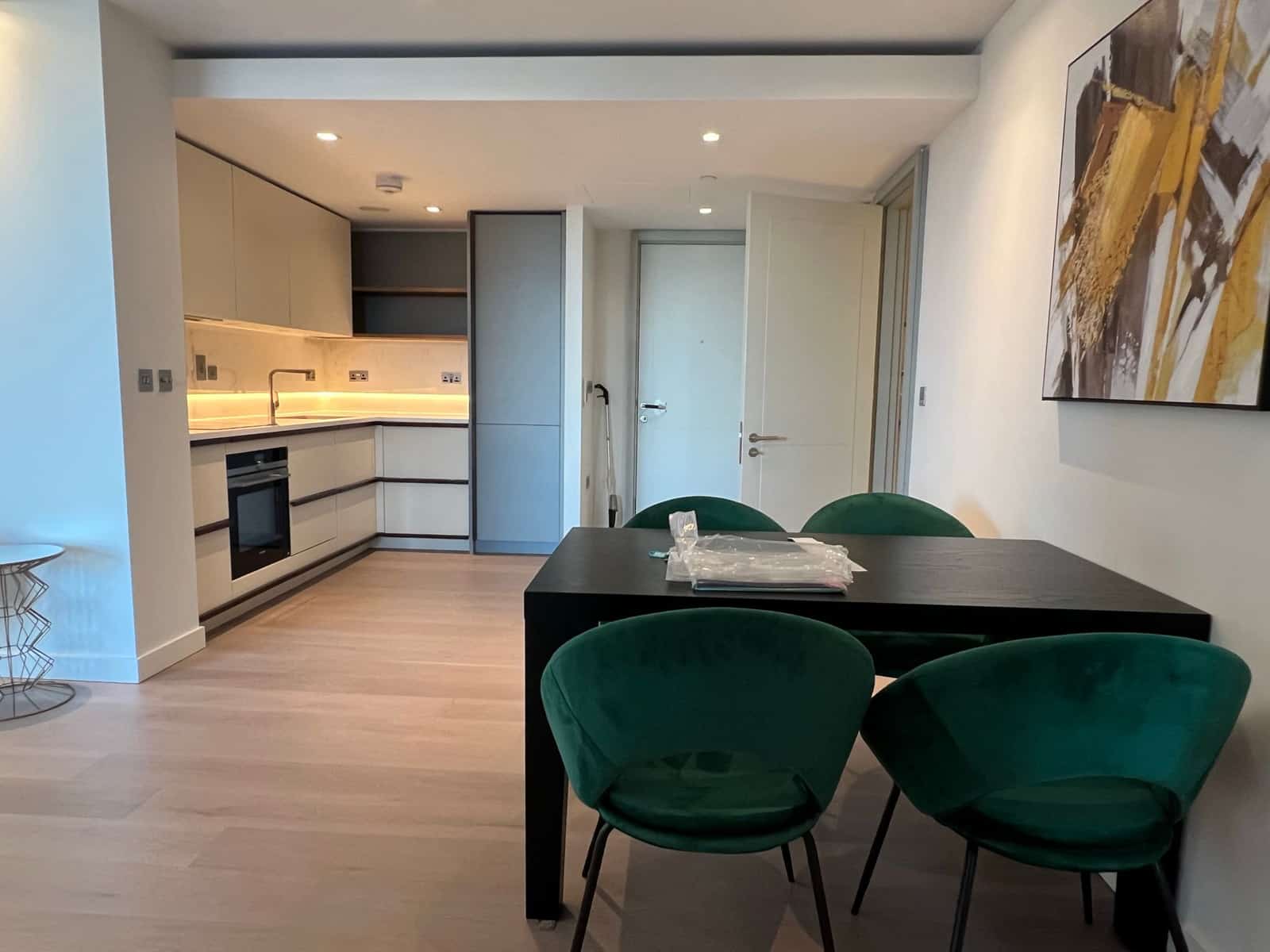 2 Bed Flat, Westmark Tower - Photo 9