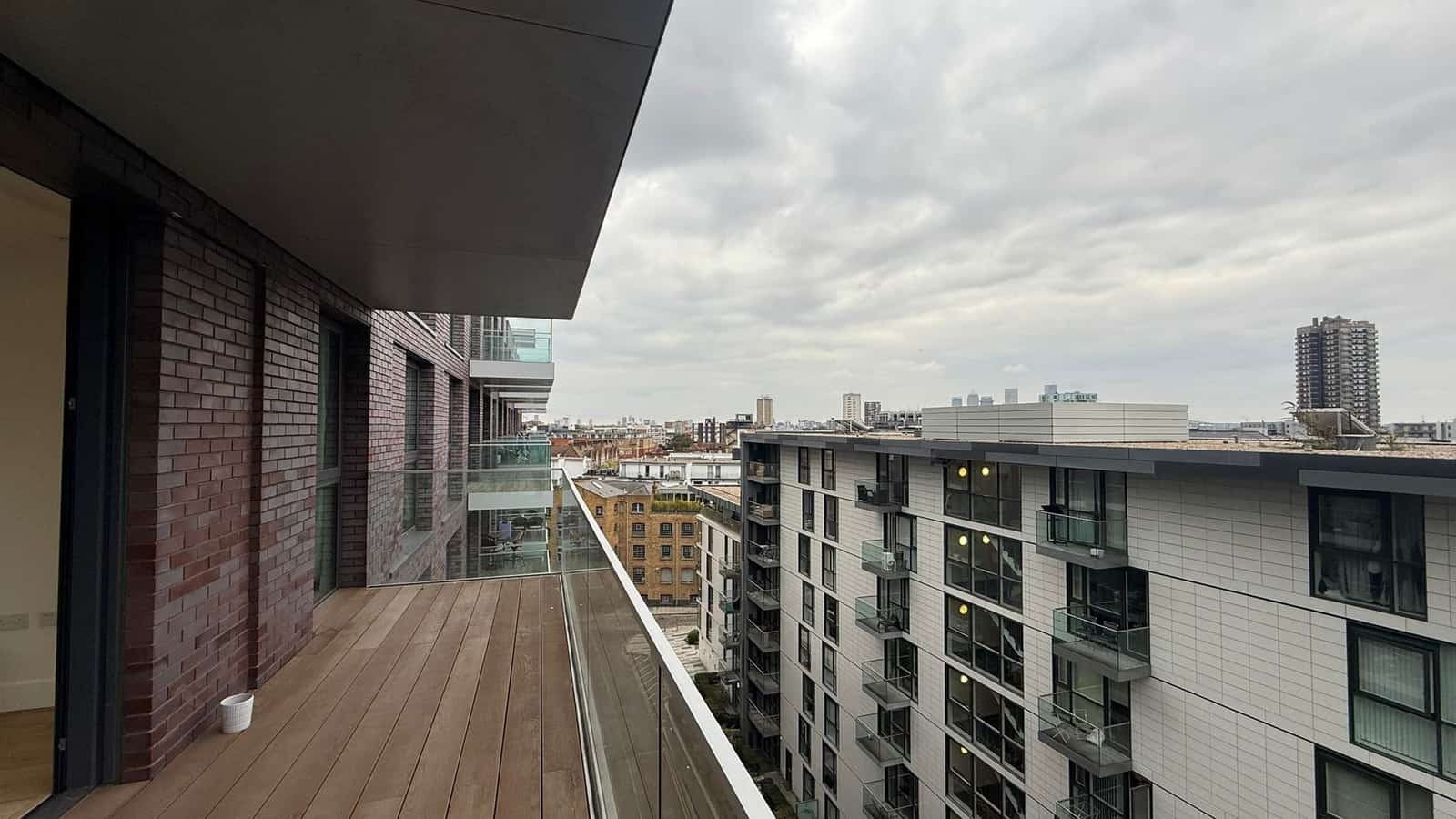 3 Bed Flat, Perilla House - Photo 16