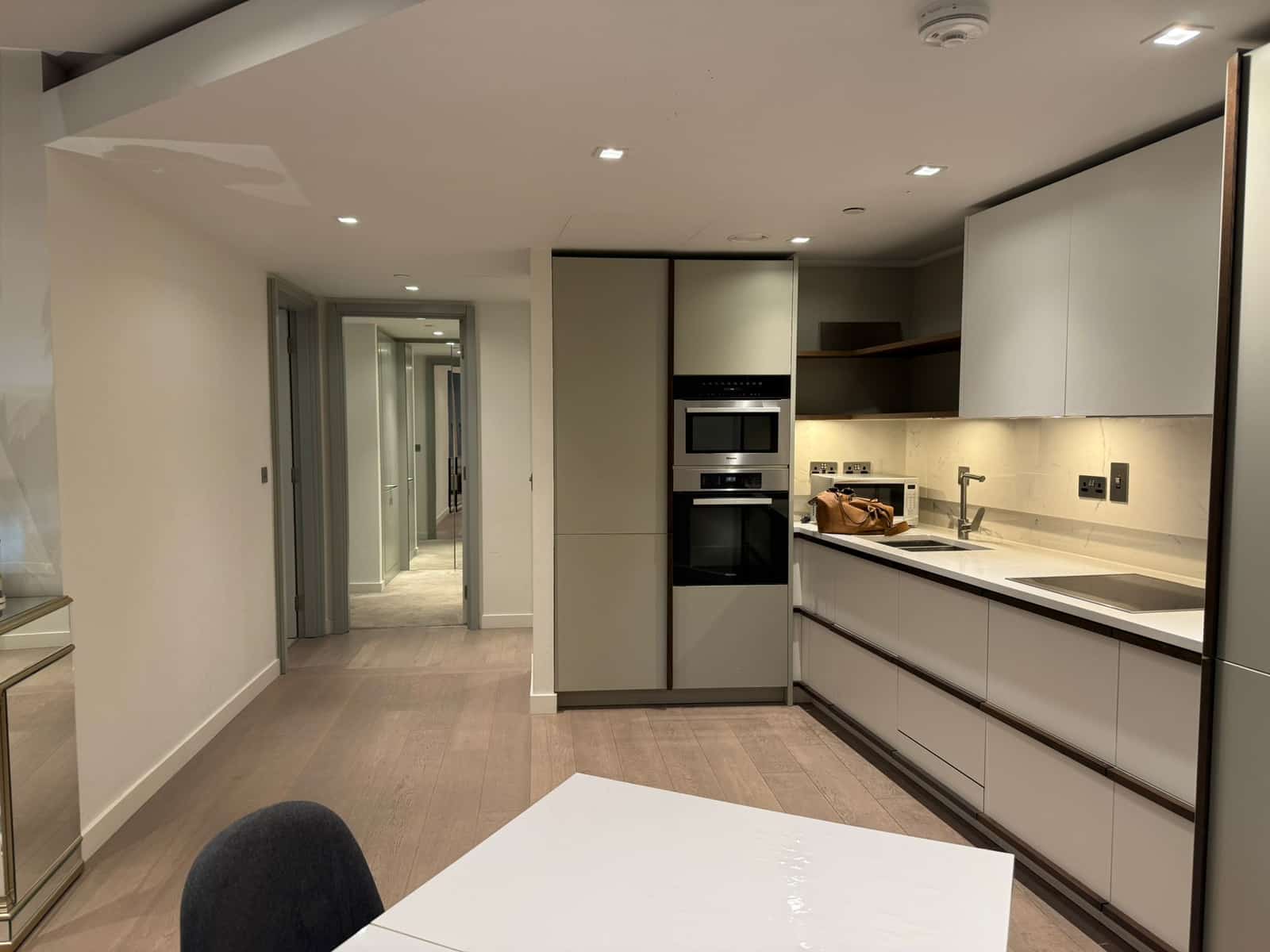 2 Bed, Westmark Tower - Photo 6