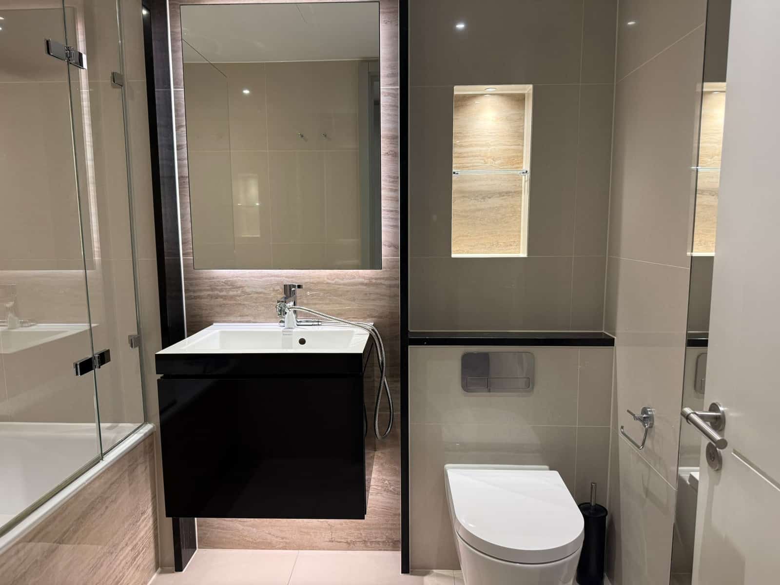 2 Bed, Westmark Tower - Photo 13