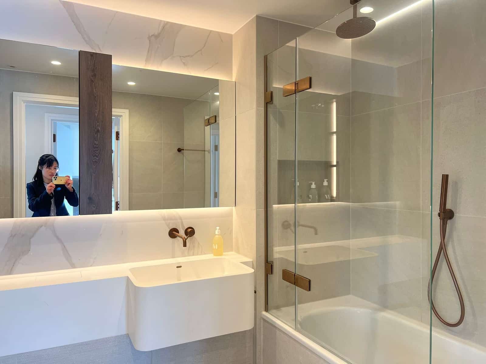 Charming Two-Bedroom Flat in Prime SW6 Location - Photo 16