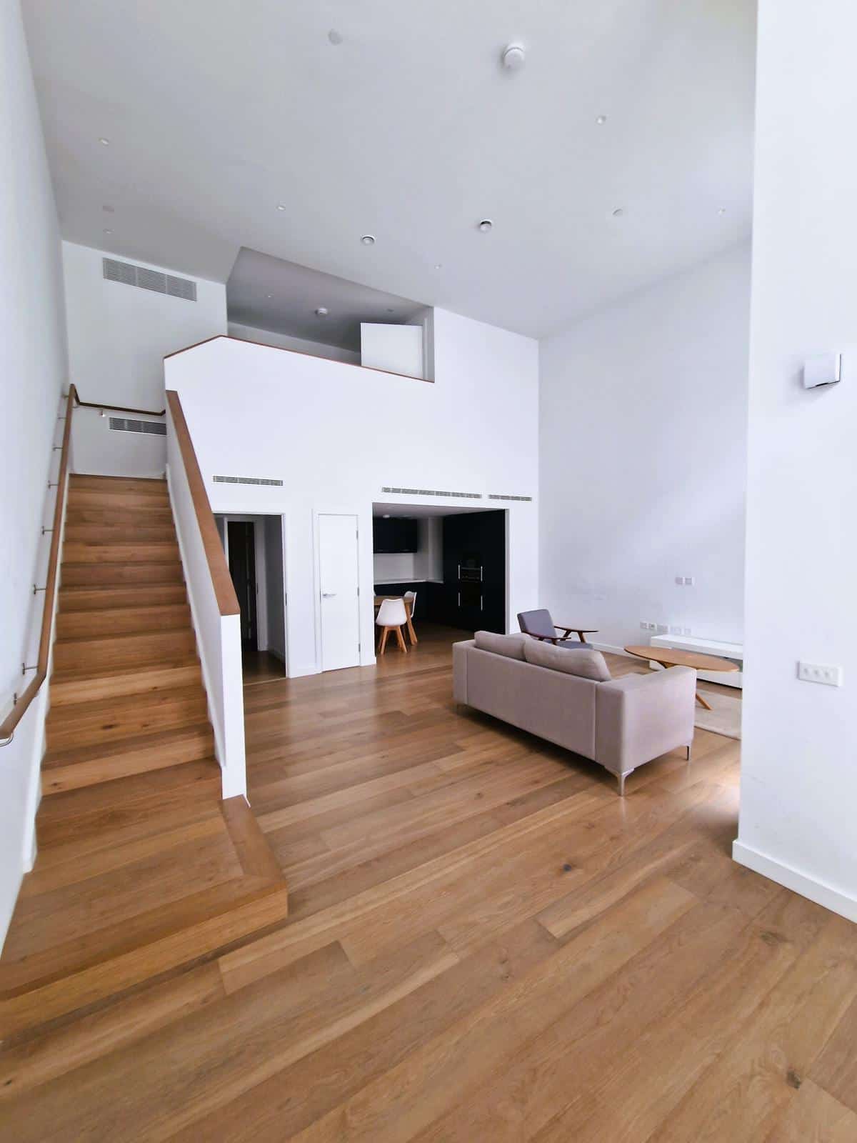 Charming Two-Bedroom House in Vibrant Clerkenwell - Photo 2