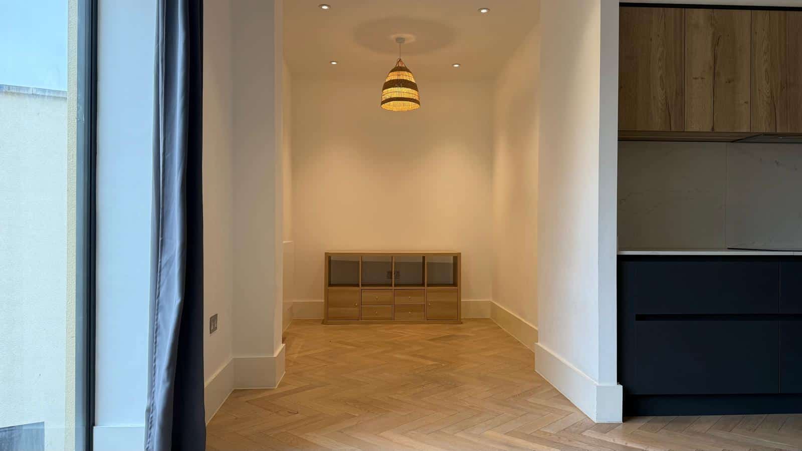 Charming Two Bedroom Flat in Sought-After Clifton - Photo 19