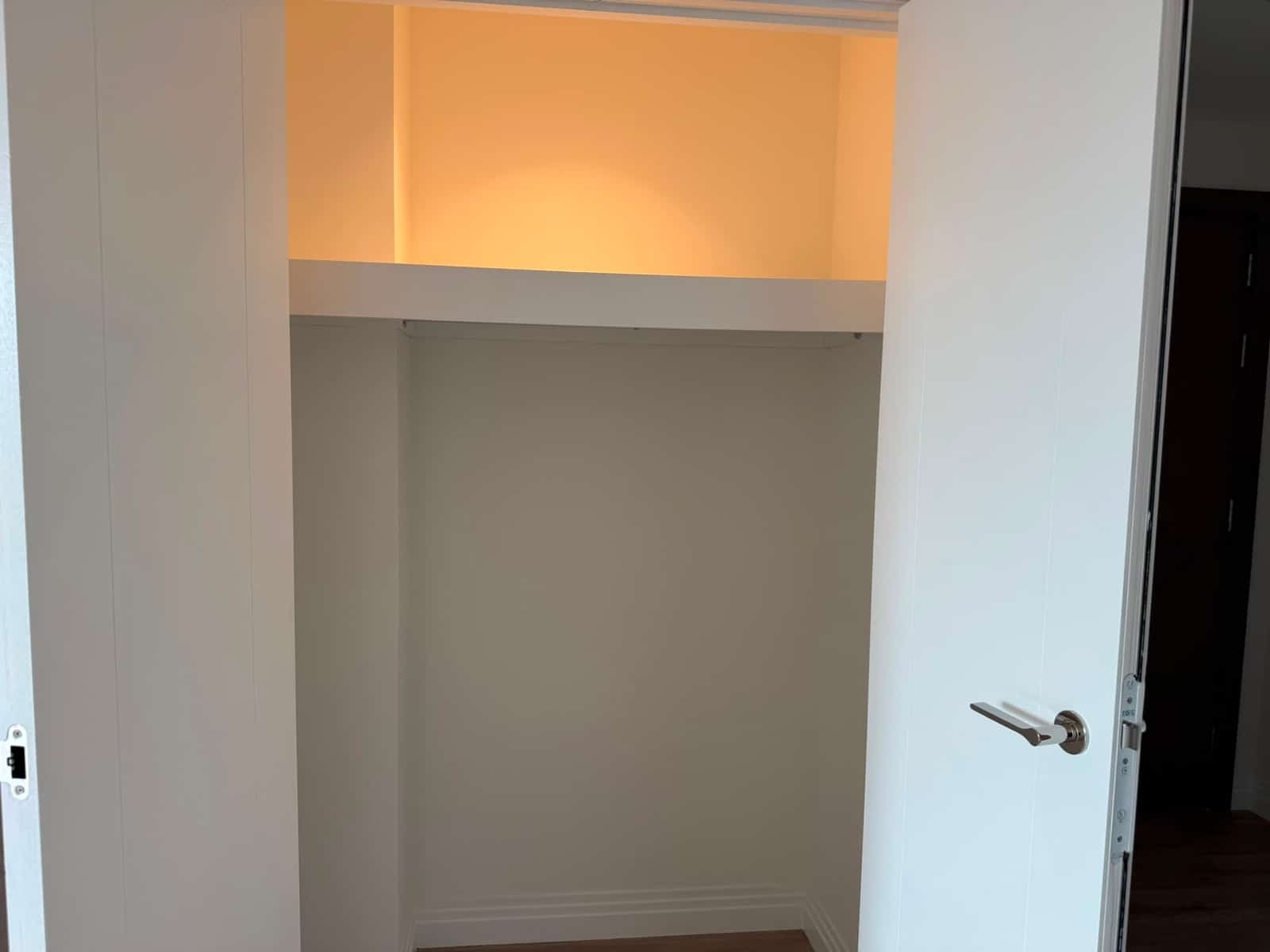 Modern Studio Apartment in Vibrant South Bank Location - Photo 8