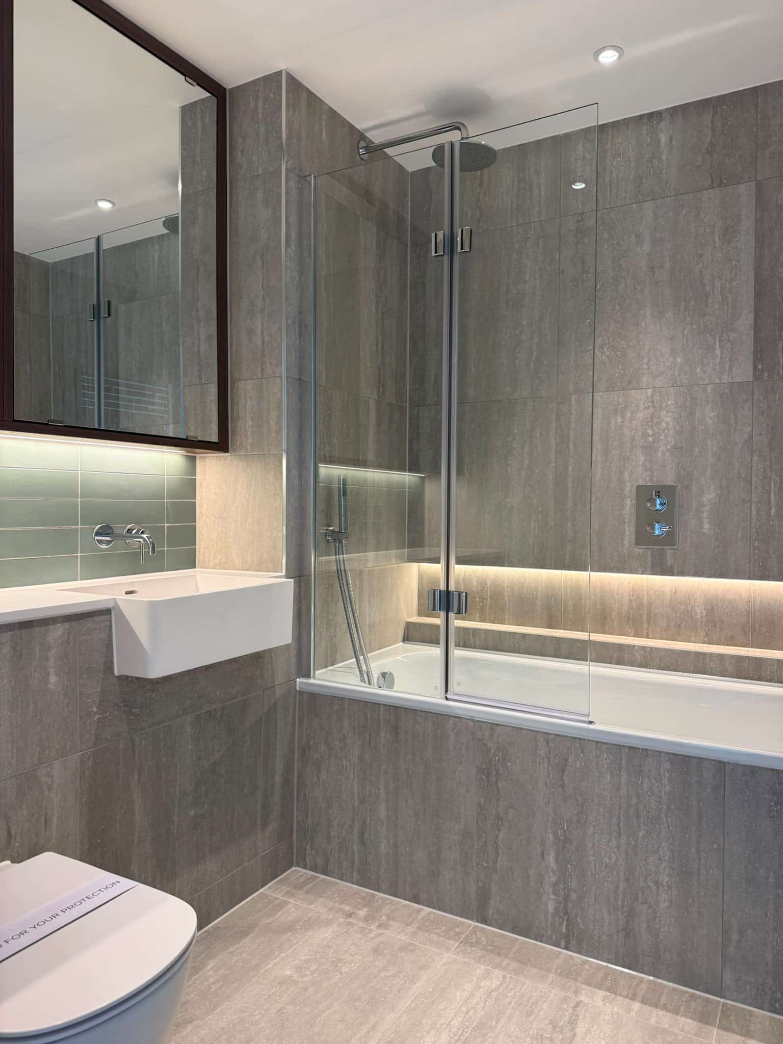 Modern Studio Apartment in Vibrant South Bank Location - Photo 10