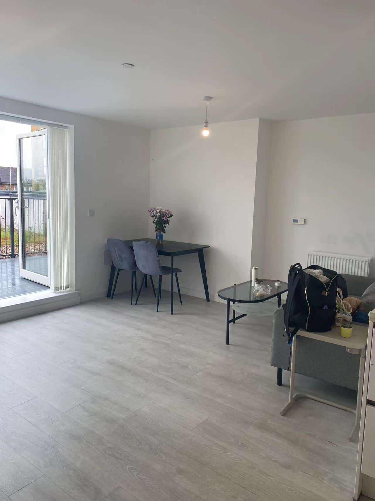 Charming One Bedroom Flat in East Acton - Photo 3