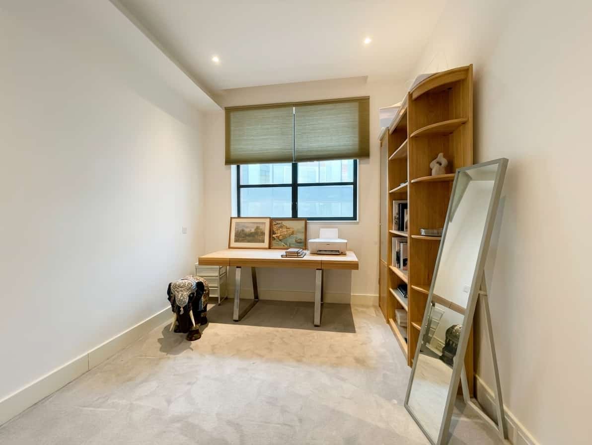 Elegant 3-Bedroom Flat in Prime Westminster Location - Photo 8