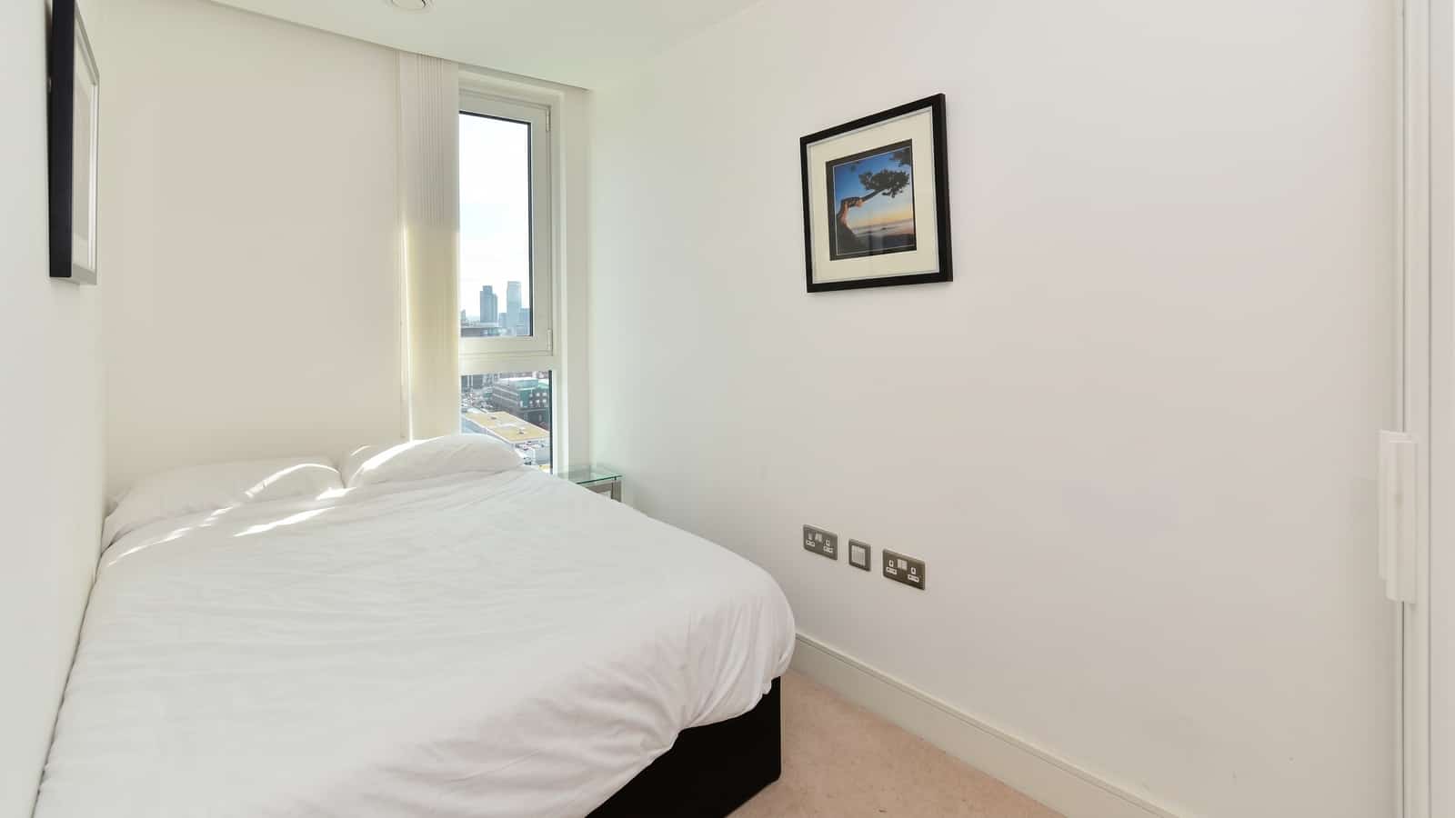 Elegant Three-Bedroom Apartment in Prime E1 Location - Photo 7