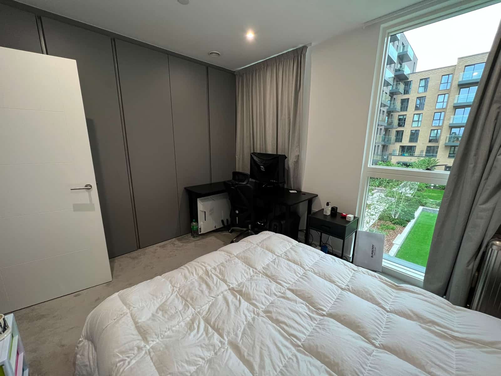 Spacious 4 Bedroom Family House in Prime North London Location - Photo 8
