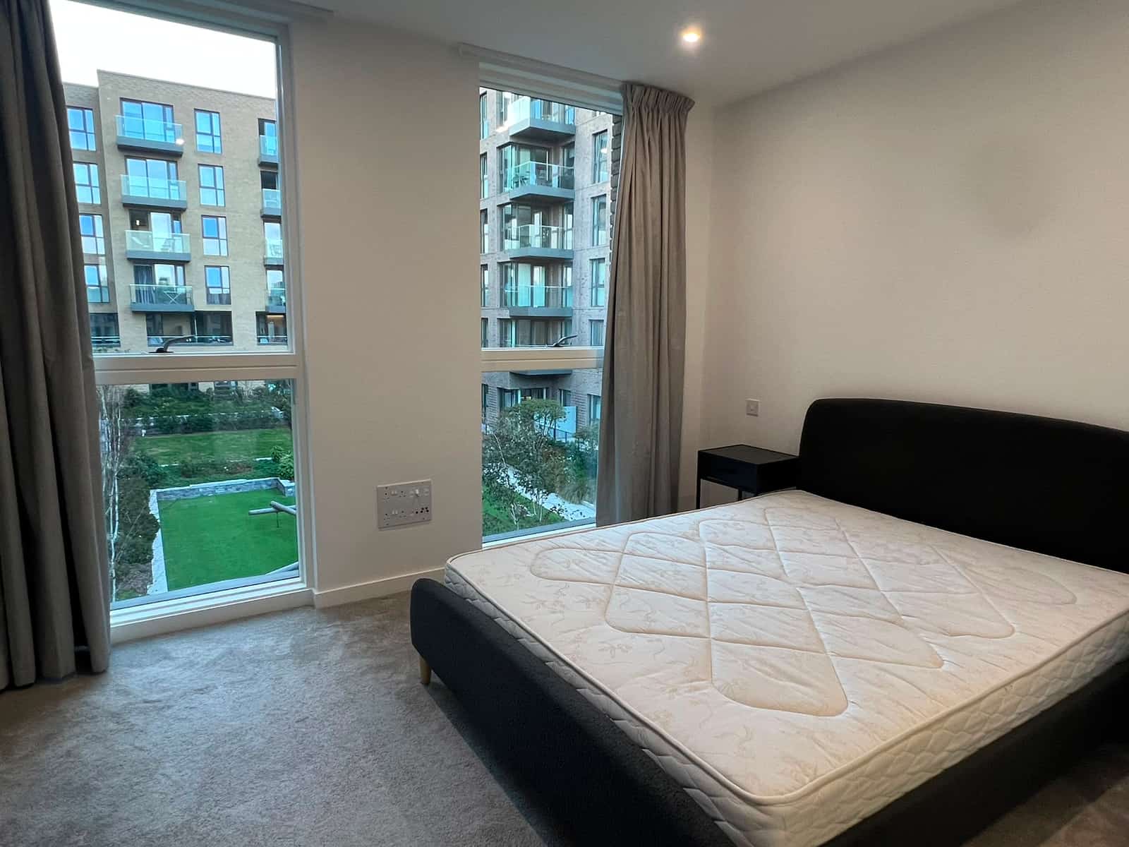 Spacious 4 Bedroom Family House in Prime North London Location - Photo 10