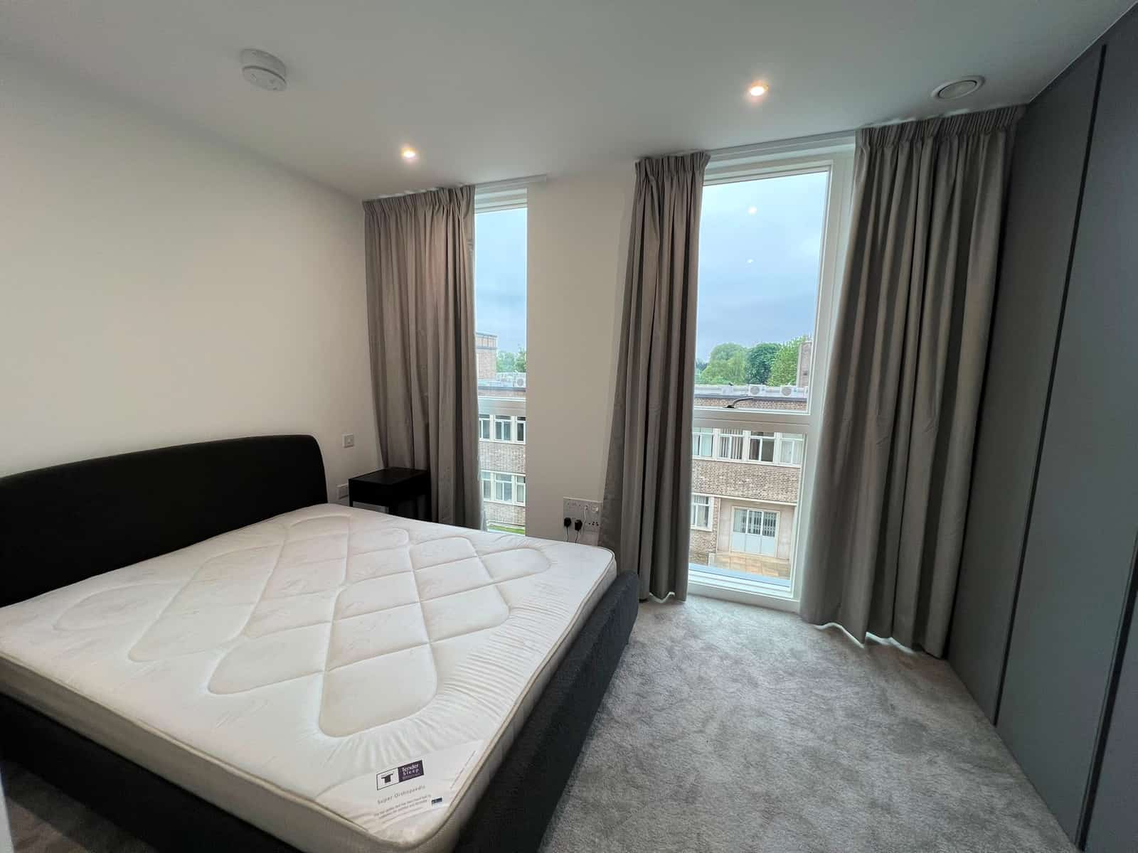 Spacious 4 Bedroom Family House in Prime North London Location - Photo 11