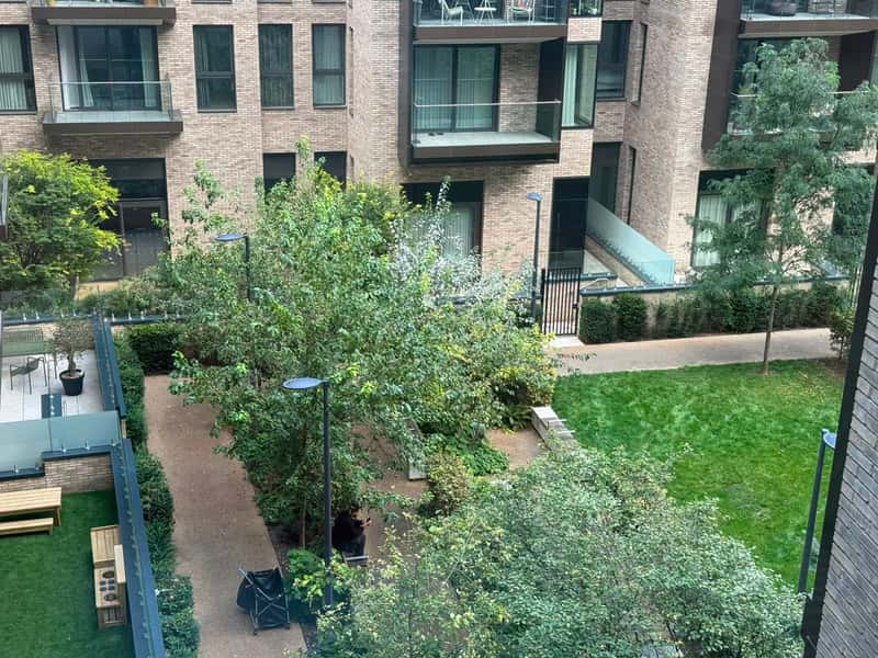 Exquisite Two-Bedroom Flat in the Heart of Clerkenwell - Photo 18